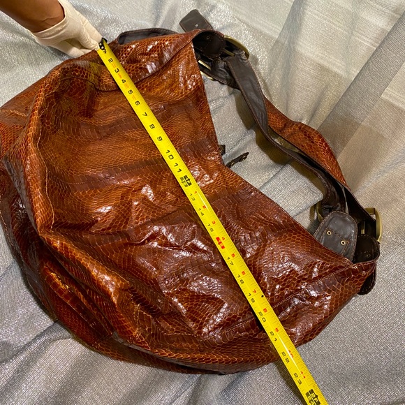 GLEN ARTHUR PYTHON Multiple Way FillAll Real Humanely Farmed Charity Large Bag - Picture 14 of 17